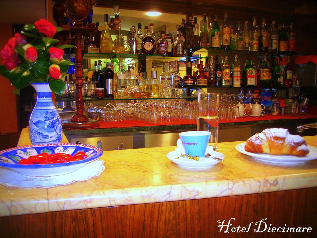 Hotel Diecimare Cava deʼ Tirreni Exterior foto